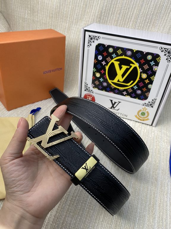 Name LV... LOUIS... Wieden   original singleMaterial the original single cowhide belt Percentage of the first layer of cowhide belt  guarantee leather, 24K pure steel buckle, the counter original single quality, fine wor