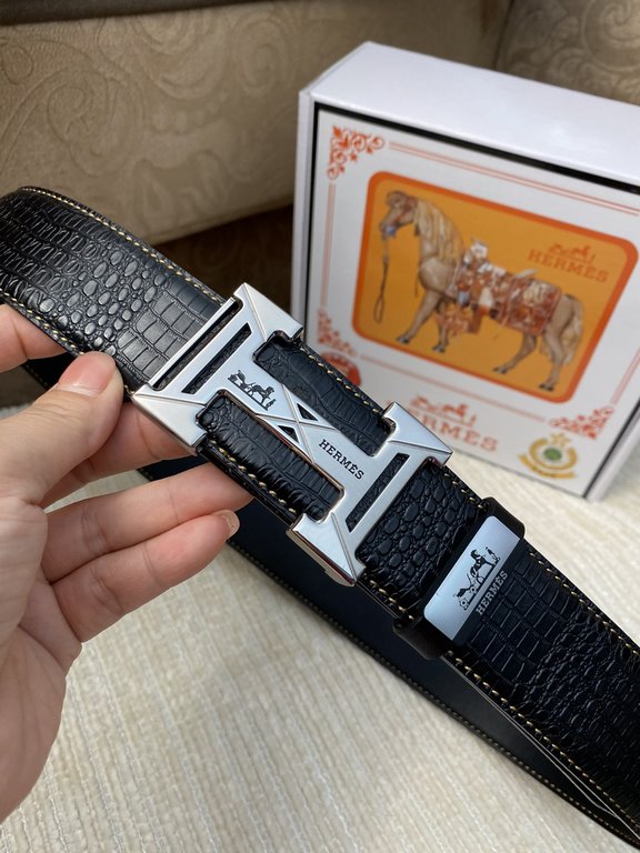 Name Hermès C  original singleMaterial the original single cowhide belt Percentage of the first layer of cowhide belt  guarantee leather, 24K pure steel buckle, counter original single quality, fine workmanship, fashiona