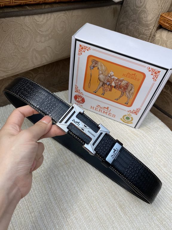 Name Hermès C  original singleMaterial the original single cowhide belt Percentage of the first layer of cowhide belt  guarantee leather, 24K pure steel buckle, counter original single quality, fine workmanship, fashiona