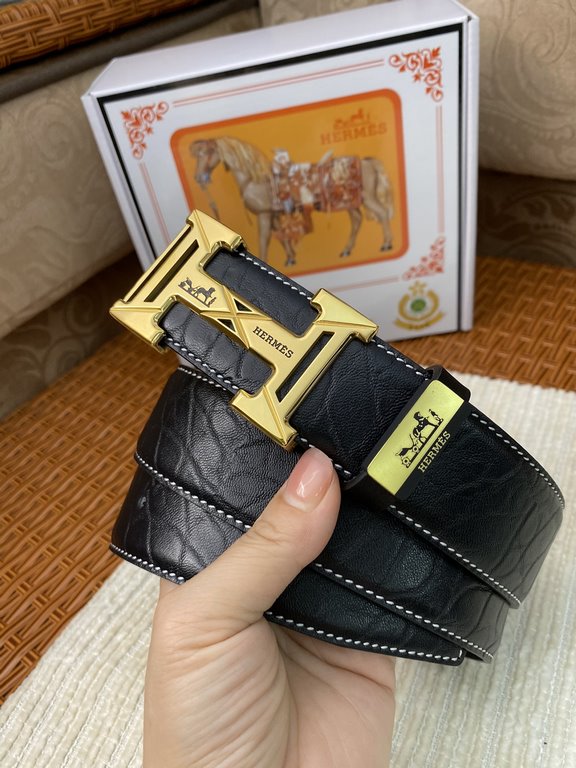 Name Hermès C  original singleMaterial the original single cowhide belt Percentage of the first layer of cowhide belt  guarantee leather, 24K pure steel buckle, counter original single quality, fine workmanship, fashiona