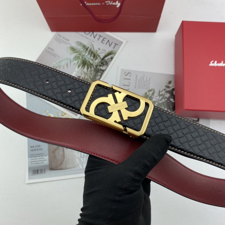 With a full set of packaging gift box   Ferragamo men's floral leather belt 38mm double-sided imported leather can be used on both sides of the counter line with the new buckle