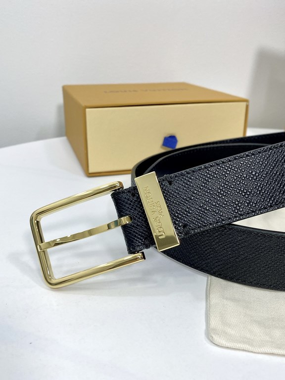 With a full set of packaging gift box   Louis Vuitton original quality classic models belt, Italy imported original first layer cowhide, boutique brass pin buckle, fashionable versatile never out of fashion, width 3.5cm