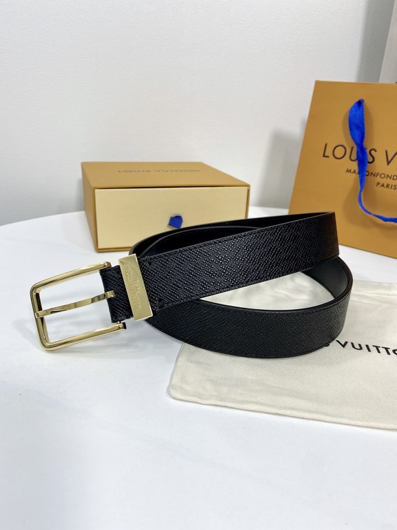 With a full set of packaging gift box   Louis Vuitton original quality classic models belt, Italy imported original first layer cowhide, boutique brass pin buckle, fashionable versatile never out of fashion, width 3.5cm