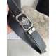 Name VERSACE. Versace   original single belt - beltModel hanging buckle, classic human head pure steel material inlaid with diamonds buckle, head layer cowhide, pictures taken in kindMaterial   100% head layer cowhide, g