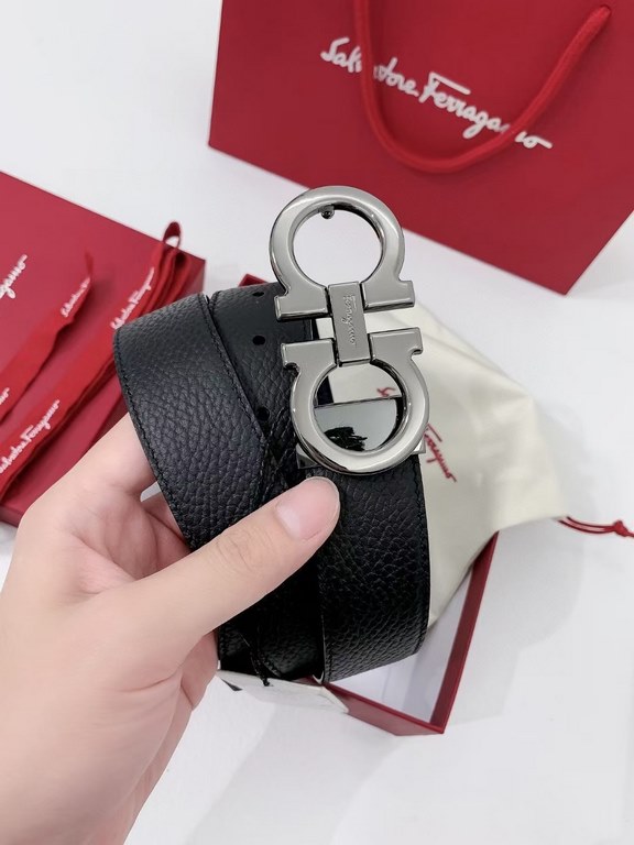 Comes with a full set of packaging gift box  !Ferragamo 35mm! Overseas factory shipments, the use of double-sided natural dumping head layer cowhide, modern style, add color to the daily look, to achieve a slimming effec