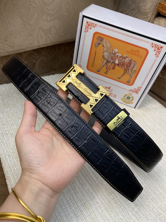 Name Hermès C  original singleMaterial the original single cowhide belt Percentage of the first layer of cowhide belt  guarantee leather, 24K pure steel buckle, counter original single quality, fine workmanship, fashiona