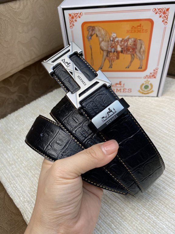 Name Hermès C  original singleMaterial the original single cowhide belt Percentage of the first layer of cowhide belt  guarantee leather, 24K pure steel buckle, counter original single quality, fine workmanship, fashiona