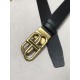 Counter Packaging (Balenciga Fall-Winter) 35MM Wide Black Belt features vintage aesthetic design Italian made lizard grain leather, using twisted logo BB ring interlocking signature gold-plated metal effect, using darker