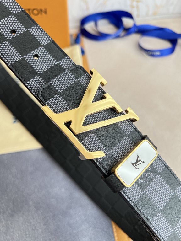 Name LV... LOUIS ... Weideng   belt-belt-original singleModel hanging buckle, classic pure steel buckle, head layer cowhide, pictures taken in kindMaterial   head layer cowhide, hanging buckle series, pure steel material