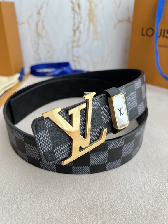 Name LV... LOUIS ... Weideng   belt-belt-original singleModel hanging buckle, classic pure steel buckle, head layer cowhide, pictures taken in kindMaterial   head layer cowhide, hanging buckle series, pure steel material