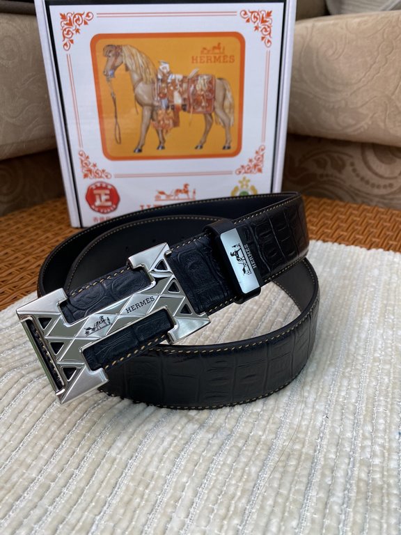 Name Hermès C  original singleMaterial the original single cowhide belt Percentage of the first layer of cowhide belt  guarantee leather, 24K pure steel buckle, counter original single quality, fine workmanship, fashiona