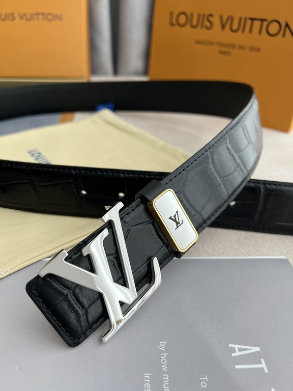 Name LV... LOUIS ... Weideng   original singleModel hanging buckle, head layer cowhide crocodile pattern belt body, pure steel material classic buckle head, head layer cowhide, picture physical shootingMaterial   head la