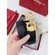 Comes with a full set of packaging gift box  !Ferragamo 35mm! Overseas factory shipments, the use of double-sided natural dumping head layer cowhide, modern style, add color to the daily look, to achieve a slimming effec