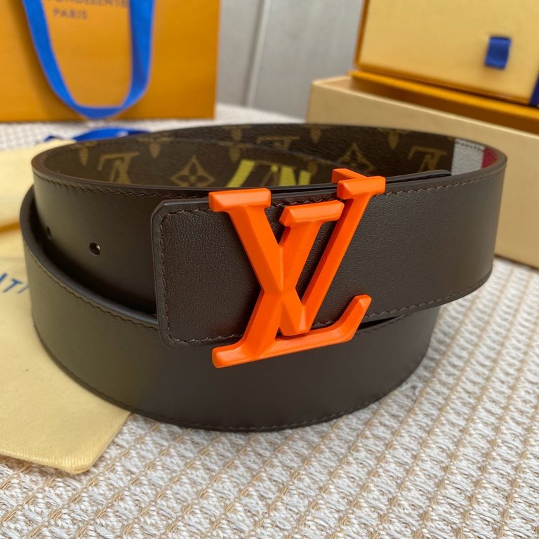 Comes with a full set of gift box  Width 40mm                Lv pyrmide Truck L OEiI Reversible Belt With the brand's classic elements accentuated by the eye-catching numerical print original fabrics, lined with calfskin