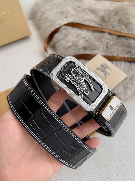 Name Burberry   belt - belt - original singleModel hanging buckle, classic pure steel material with diamonds hanging buckle, physical photography, head layer cowhideMaterial  100% head layer cowhide, guaranteed genuine l