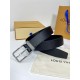 With a full set of packaging gift box   Louis Vuitton original quality classic models belt, Italy imported original first layer cowhide, boutique brass pin buckle, fashionable versatile never out of fashion, width 3.5cm