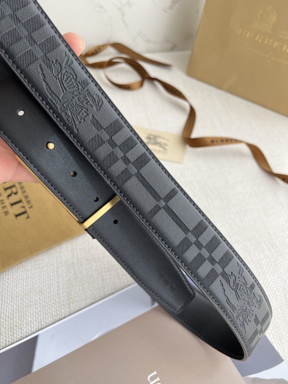 Name Burberry   belt - belt - original singleModel hanging buckle, classic pure steel material hanging buckle, physical photography, head layer cowhideMaterial  100% head layer cowhide, guaranteed genuine leather.   doub