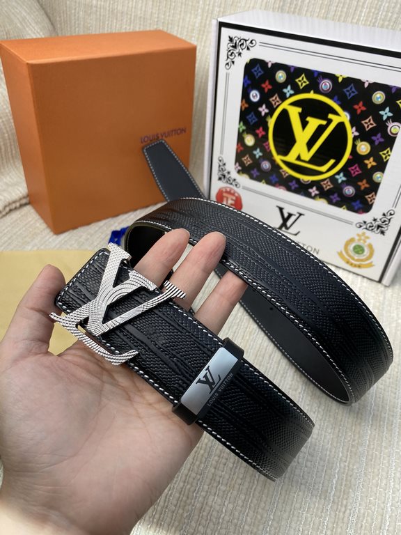 Name LV... LOUIS... Wieden   original singleMaterial the original single cowhide belt Percentage of the first layer of cowhide belt  guarantee leather, 24K pure steel buckle, the counter original single quality, fine wor