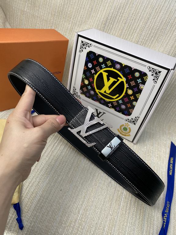 Name LV... LOUIS... Wieden   original singleMaterial the original single cowhide belt Percentage of the first layer of cowhide belt  guarantee leather, 24K pure steel buckle, the counter original single quality, fine wor