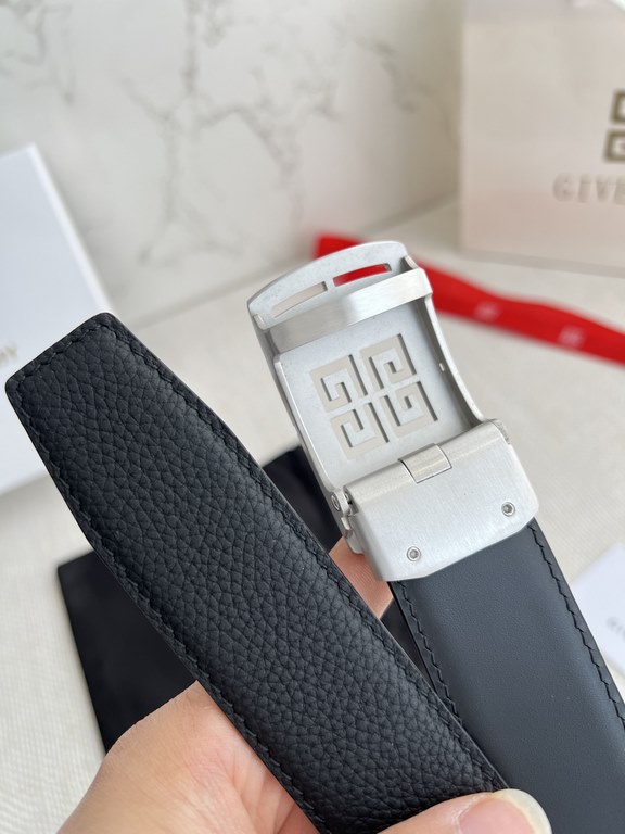 Name Givenchy.GIVENCHY-Belt   automatic-belt-beltModel automatic buckle, pure steel material automatic buckle, automatic belt body, double-sided head layer cowhideMaterial   100% head layer cowhide, guarantee leather. 24