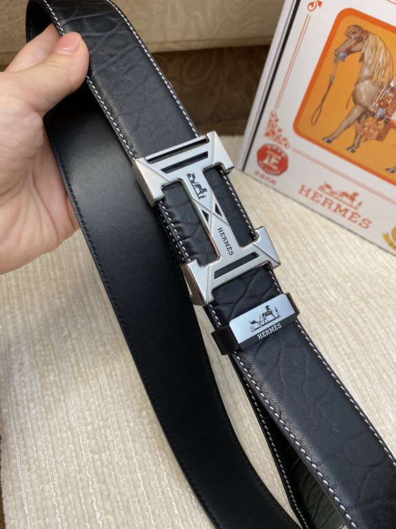 Name Hermès C  original singleMaterial the original single cowhide belt Percentage of the first layer of cowhide belt  guarantee leather, 24K pure steel buckle, counter original single quality, fine workmanship, fashiona