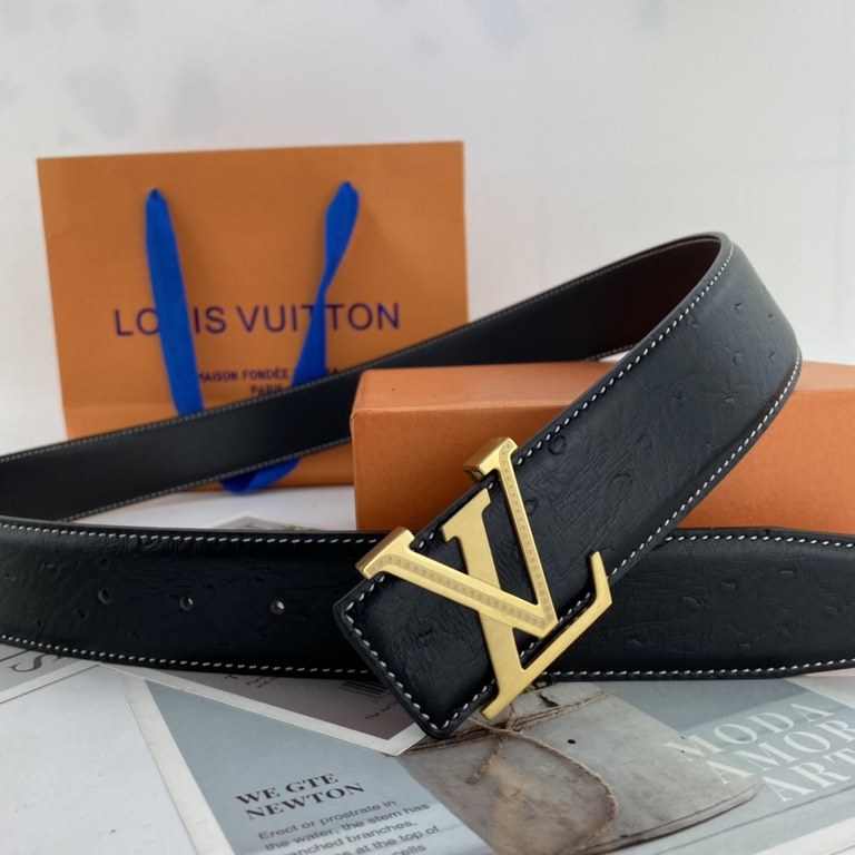 LV Men's Flower Leather Belt 38mm Double-sided imported flower leather leather pressed. Can be used on both sides Counter alignment With new steel buckle