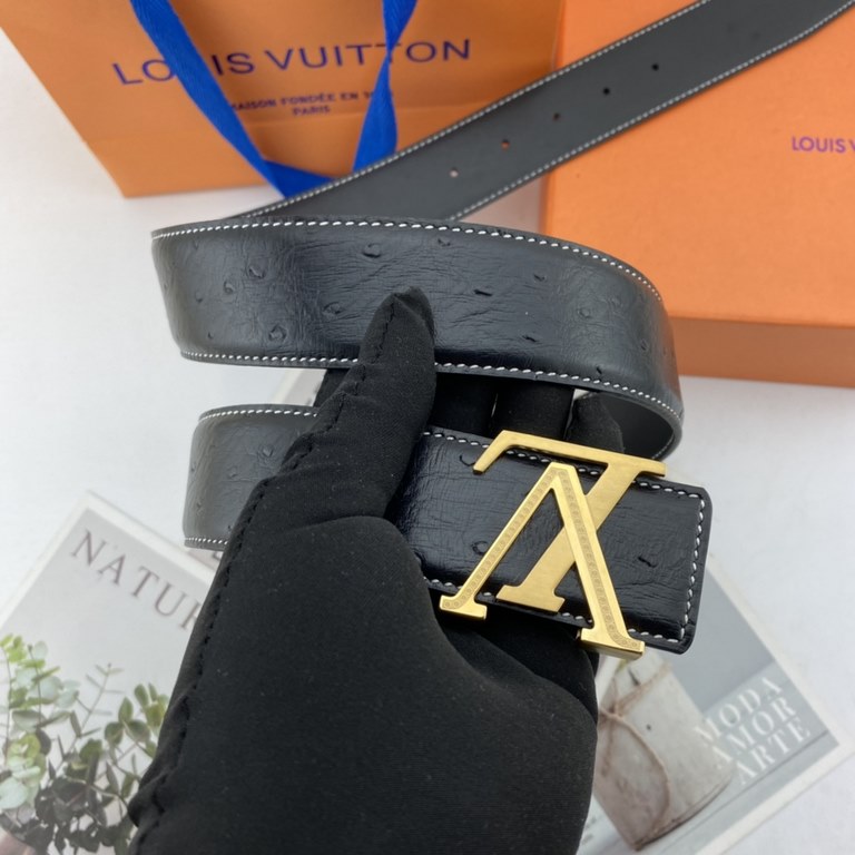 LV Men's Flower Leather Belt 38mm Double-sided imported flower leather leather pressed. Can be used on both sides Counter alignment With new steel buckle