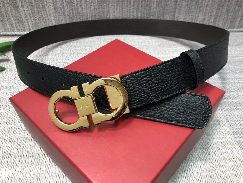 Ferragamo original single double-sided head layer cowhide lychee grain belt body. Black and brown two-color one, can be dual-use can be cut, with the original single buckle, the original leather customized, counter width