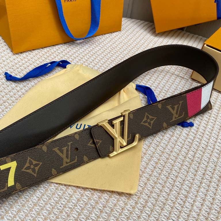 Comes with a full set of gift box  Width 40mm                Lv pyrmide Truck L OEiI Reversible Belt With the brand's classic elements accentuated by the eye-catching numerical print original fabrics, lined with calfskin