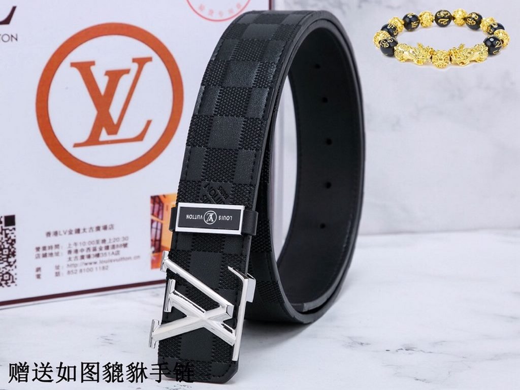 Belt LV... Louis ... Wieden   original  Belt  100% first layer cowhide, guarantee leather. 24k pure steel buckle   double-sided available  counter the same quality, send a person for personal use preferred   Packaging pl