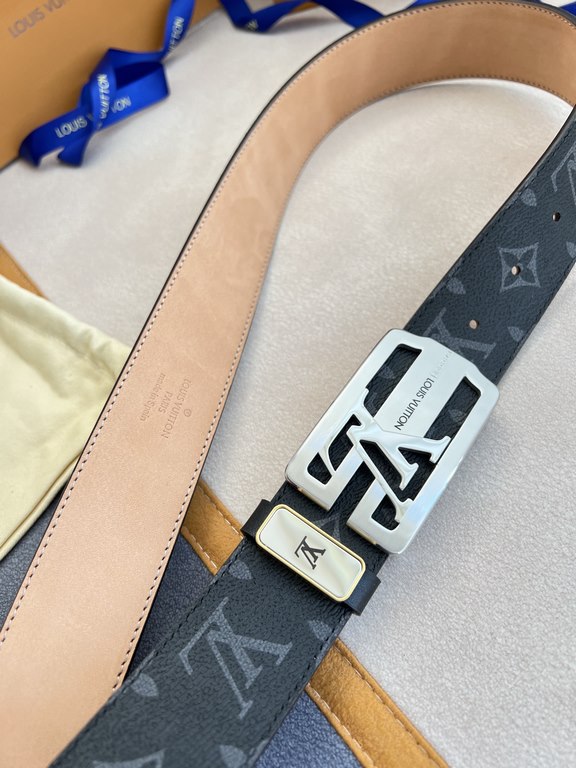 Name LV... LOUIS ... Weideng   belt-belt-original singleModel hanging buckle, classic pure steel buckle, head layer cowhide, pictures taken in kindMaterial   head layer cowhide, hanging buckle series, pure steel material