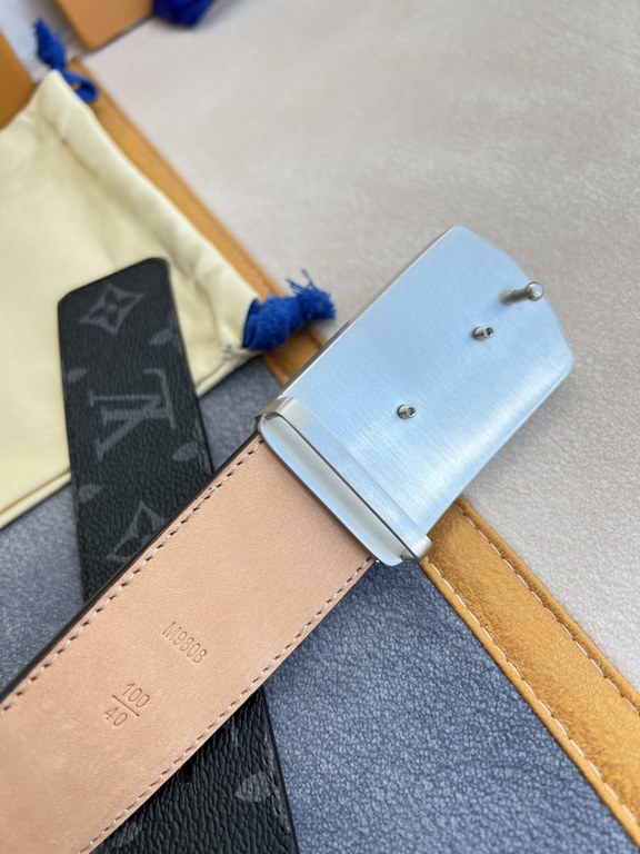 Name LV... LOUIS ... Weideng   belt-belt-original singleModel hanging buckle, classic pure steel buckle, head layer cowhide, pictures taken in kindMaterial   head layer cowhide, hanging buckle series, pure steel material