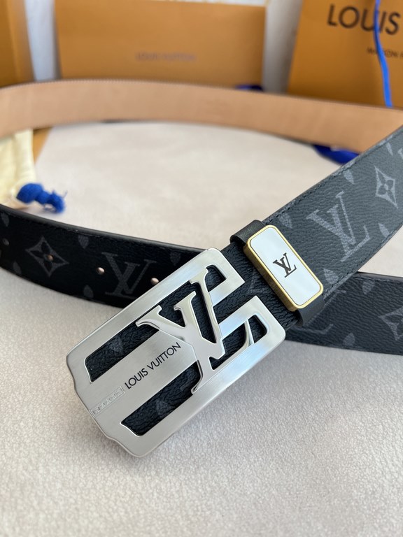 Name LV... LOUIS ... Weideng   belt-belt-original singleModel hanging buckle, classic pure steel buckle, head layer cowhide, pictures taken in kindMaterial   head layer cowhide, hanging buckle series, pure steel material