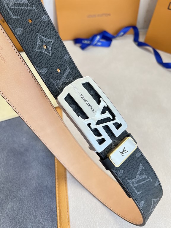 Name LV... LOUIS ... Weideng   belt-belt-original singleModel hanging buckle, classic pure steel buckle, head layer cowhide, pictures taken in kindMaterial   head layer cowhide, hanging buckle series, pure steel material