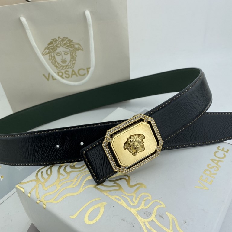 Comes in a fully wrapped gift box  Versace. Men's Flower Leather Belt 38mm Both sides imported flower leather leather pressed. Can be used on both sides Counter alignment With new models  .