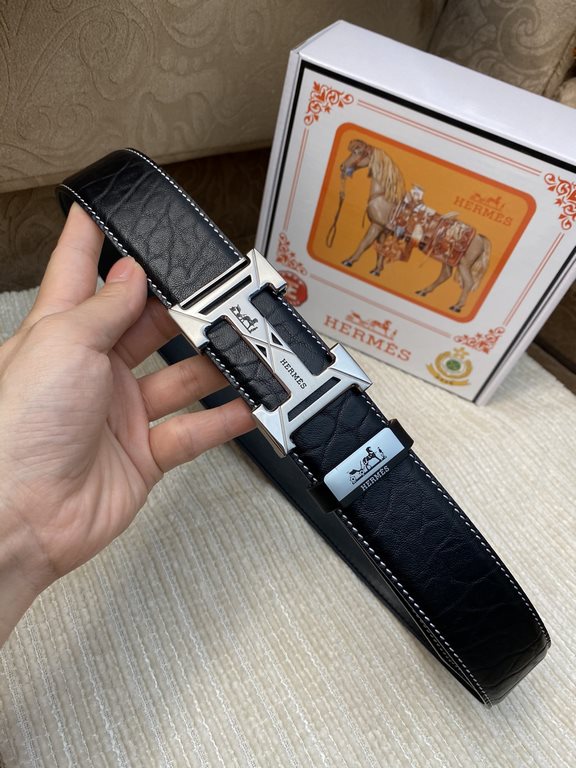 Name Hermès C  original singleMaterial the original single cowhide belt Percentage of the first layer of cowhide belt  guarantee leather, 24K pure steel buckle, counter original single quality, fine workmanship, fashiona