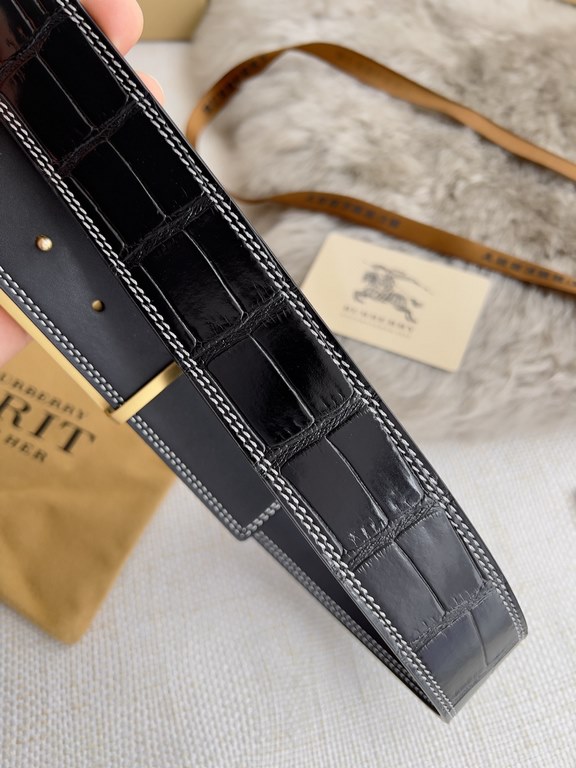 Name Burberry   belt - belt - original singleModel hanging buckle, classic pure steel material with diamonds hanging buckle, physical photography, head layer cowhideMaterial  100% head layer cowhide, guaranteed genuine l