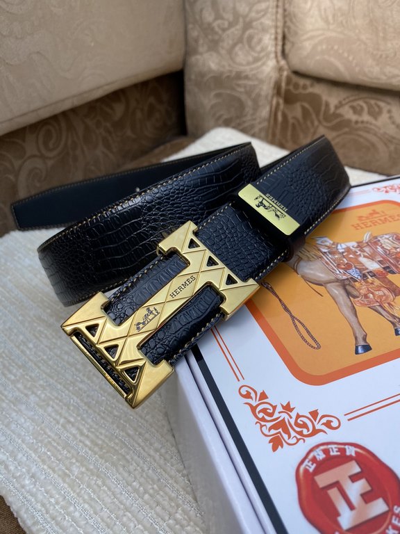 Name Hermès C  original singleMaterial the original single cowhide belt Percentage of the first layer of cowhide belt  guarantee leather, 24K pure steel buckle, counter original single quality, fine workmanship, fashiona