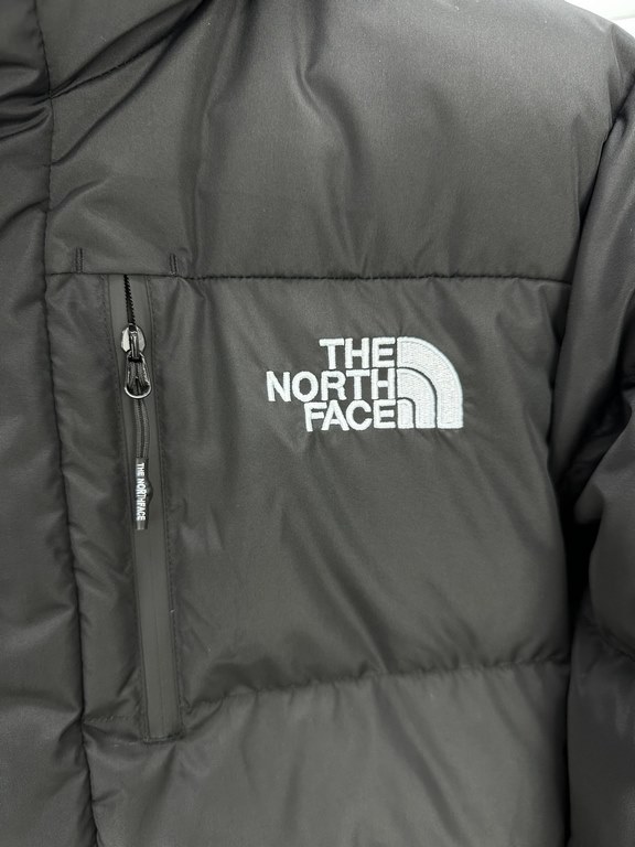 F22 The North Face Long Down Jacket Shin Min-er same model [black]Item No. NC1DM51J fabric only with polyester fiber 100%, feel dry, waterproof fabric. Filling the same 80 goose down filling, fluffy warmth is very good. 