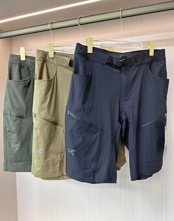 New  170 (on sale at the counter)ARC TERYXEstablishment System-A Series Outdoor Casual Commuter Functional Shorts Men's and women's models]   It can be defined as a pair of 'skin pants', sunscreen and tear-resistant, the