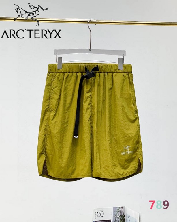 P120 Beginner ARC'TERYX Beginner ARC'TERYX lightweight shorts models, these shorts on the body will really be handsome, classic simple pants without complex design, pants leg with knob logo print ultralight quick-drying 