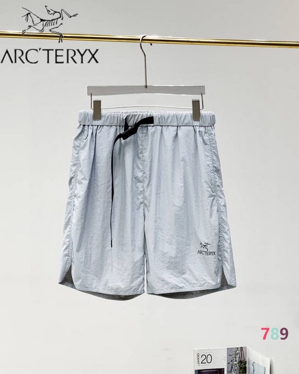 P120 Beginner ARC'TERYX Beginner ARC'TERYX lightweight shorts models, these shorts on the body will really be handsome, classic simple pants without complex design, pants leg with knob logo print ultralight quick-drying 