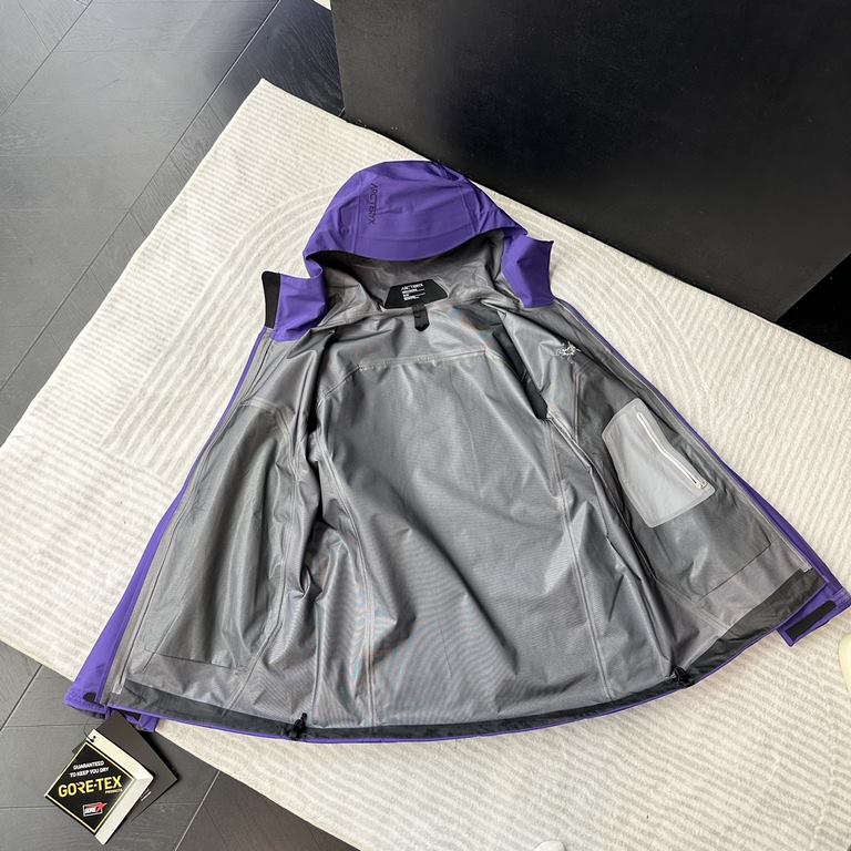 '                       Hard-shell series               Product Color Black, Atomic Gray, Phantom Purple, Misty Sunset Pink, Dawn BlueFabric and design details GORE-TEX waterproof, windproof, breathable, lightweight, abr