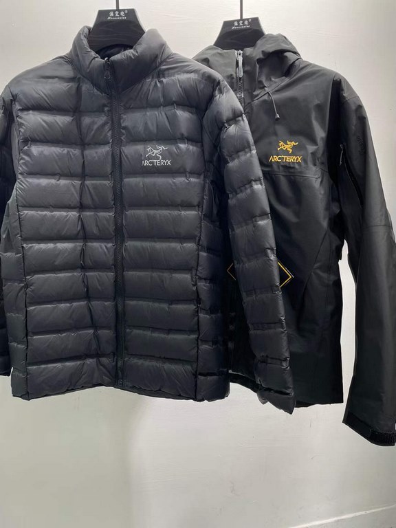 This year's Bird's king bomb model 3-in-1 down jacket is here! ARC'TERYX BETA LT GORE-TEX Jacket Down