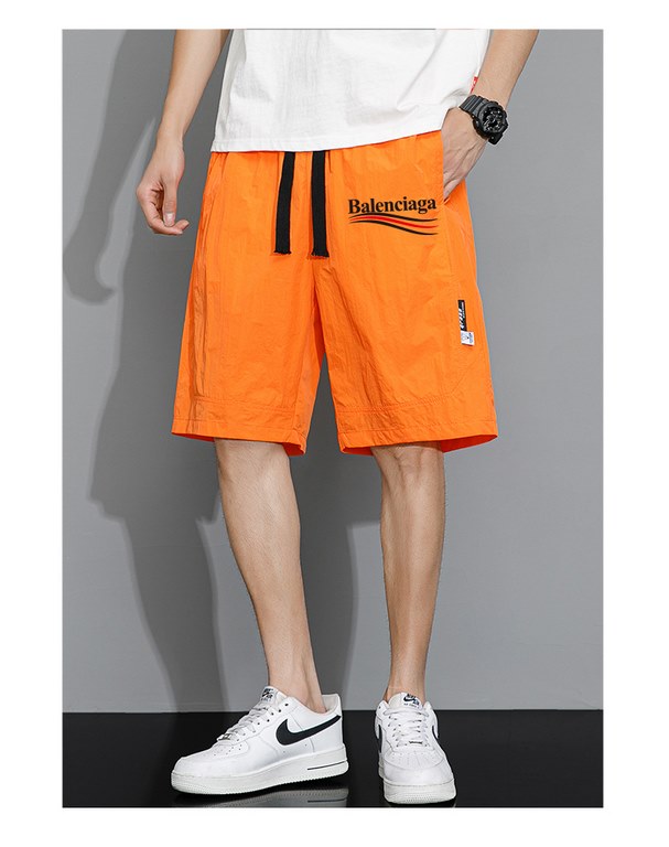 100Balenciaga Athletic Loose ShortsOfficial website  ｜Sporty and trendy ｜Super versatile The biggest advantage is soft, thin and breathable, not stuffy, not hot, the fabric breathes, good skin-friendliness and conformabi