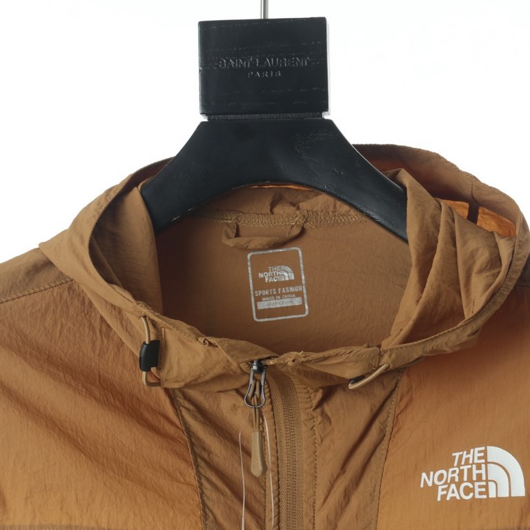 The North Face Outdoor Sun Protector 4U8XSize：S-XXXL