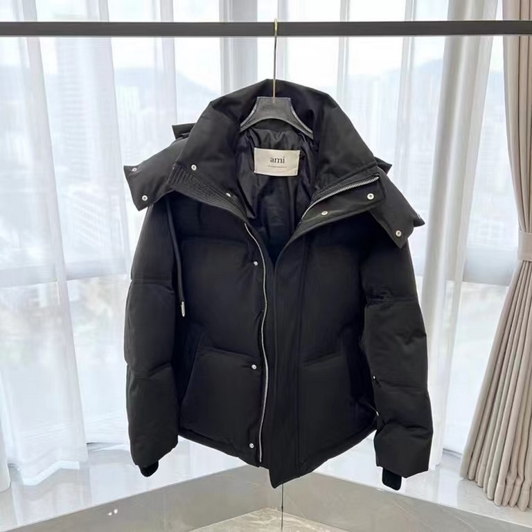 Local pickup  550Support for shoplifting, second shipment, chat with me.AMI down jacket top version Super high gram weight average down filling 500G super thick! The national standard 90 down top fluffy! Not thick enough