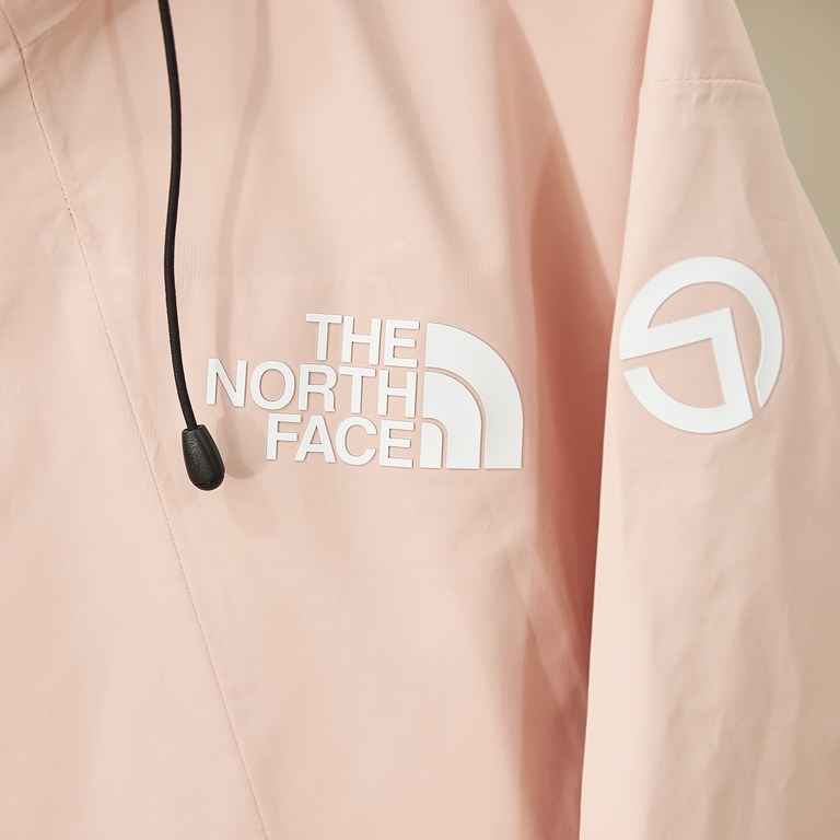 Core Private Chat Quantity and price available The North Face's Top Outdoor Line Summit Peak Series  The Futurelight Nano Waterproof Hardshell is made with a FUTURELIGHT 3L shell, the press-gluing process is designed to 