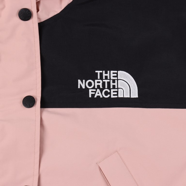 The North FaceThe North Face TNF Classic 1990 Punching Jacket Short