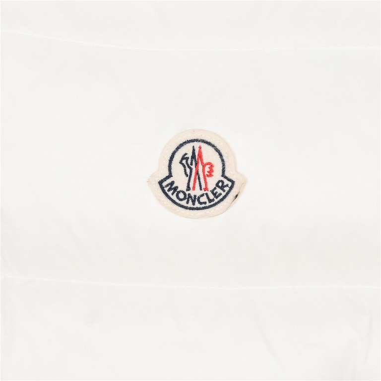 Local pickup  450 Terminal stocked in storeMonclerMoncler 23SS Classic Vest Hat Letter Vest Down JacketThe classic of the classics, versatile fashion modelsFrom the opening of the hardware mold to the fabric has been 100